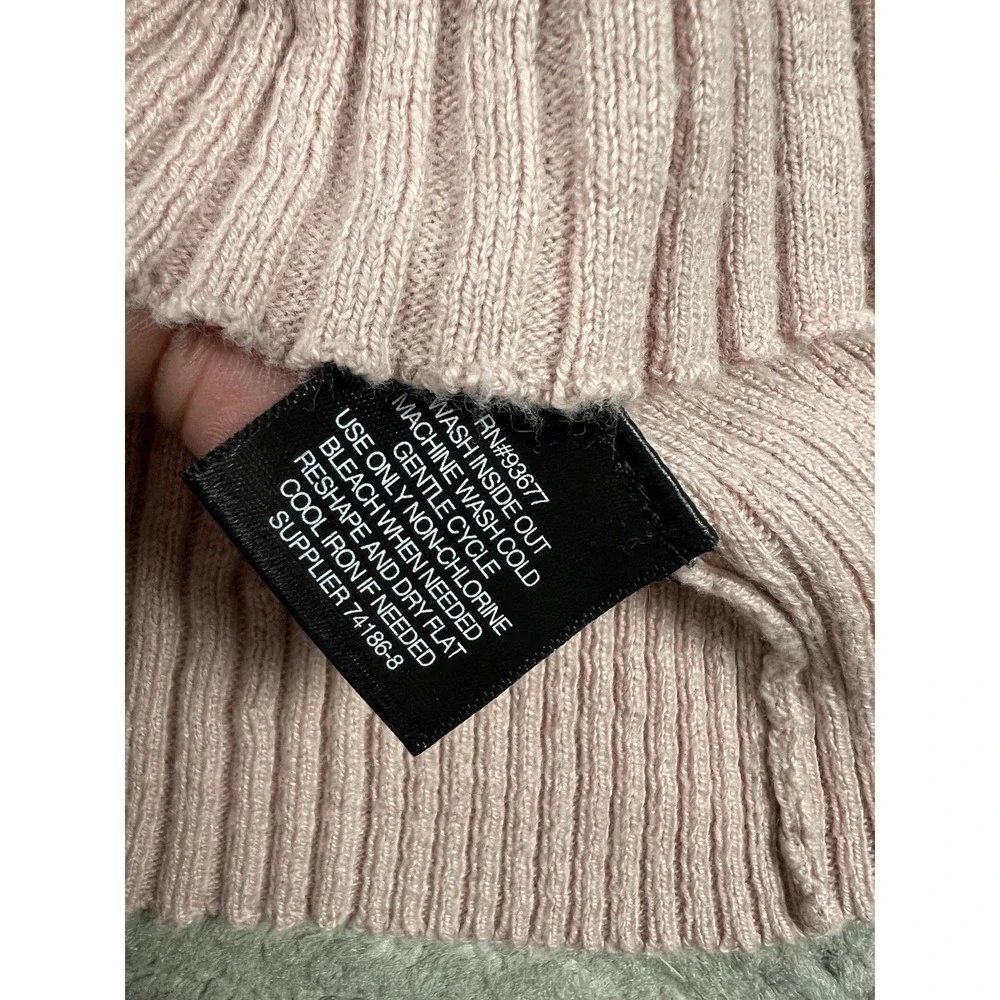 Liz Claiborne Sweater Womens Medium‎ Pink Stretch Longsleeve VNeck Ribbed Career